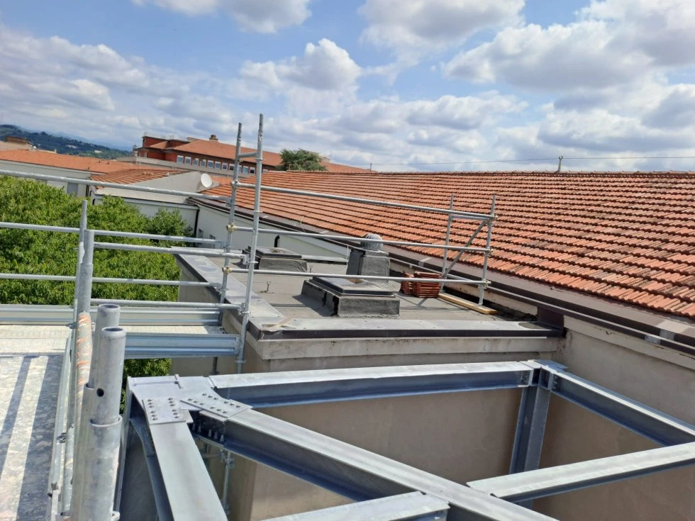 SEC Ponteggi all’Educandato agli Angeli di Verona: sicurezza, tecnica e qualità al servizio di una scuola storica