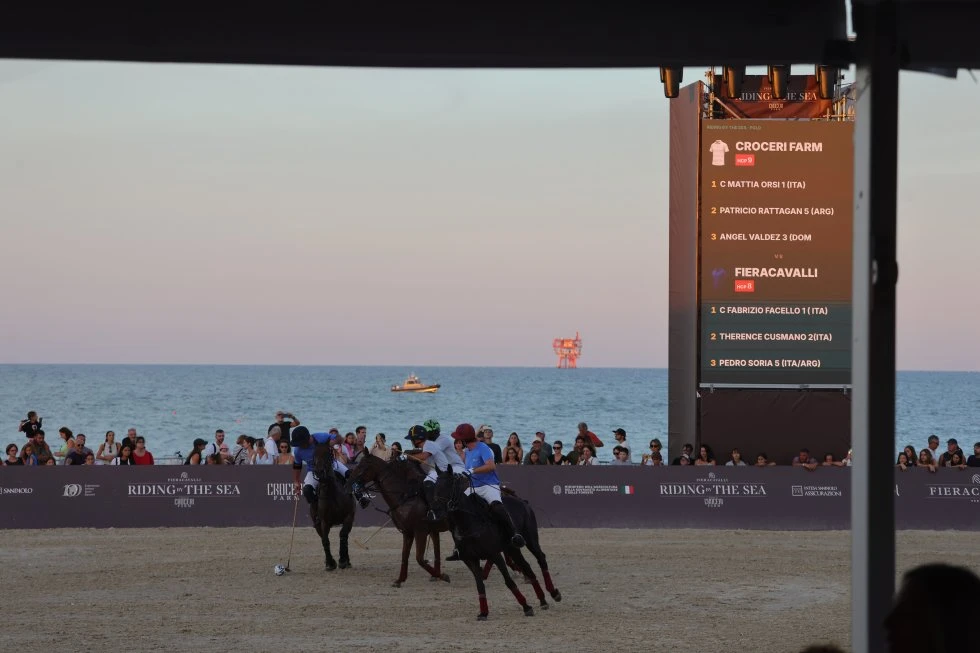 Riding by the Sea 2026: l'allestimento firmato SEC Events