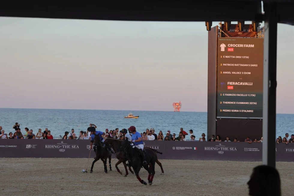 Riding by the Sea 2026: l'allestimento firmato SEC Events